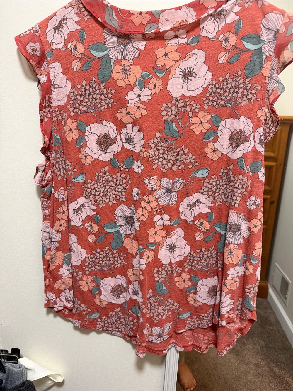 Lucky Brand Coral Floral Tie-Front Flutter Sleeve Blouse - Picture 5 of 5